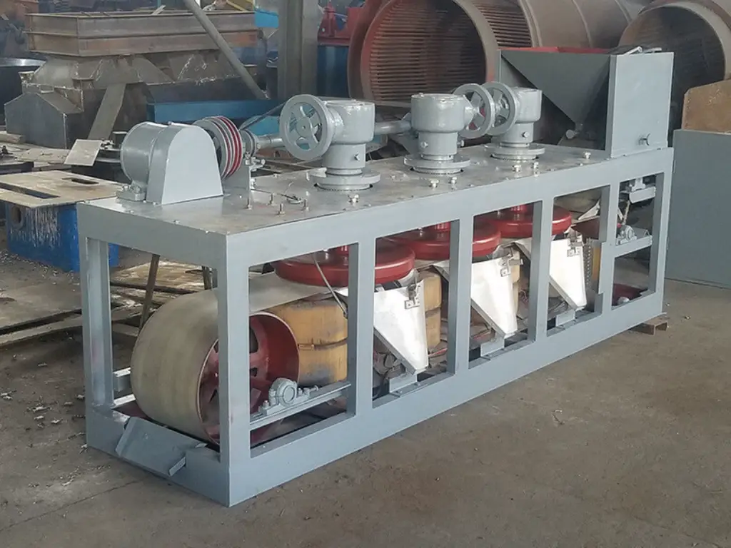 Three Disc Dry Magnetic Separator Working 2